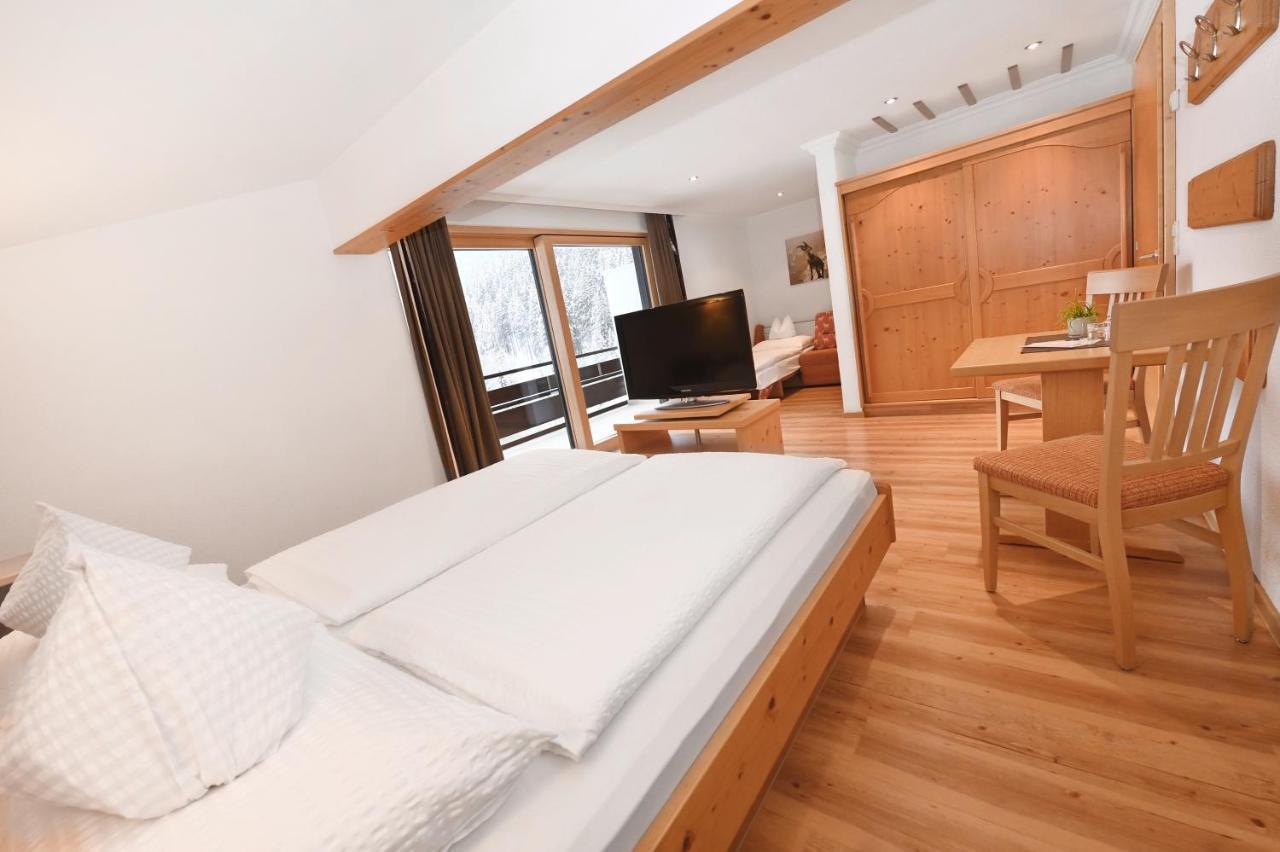 Alpenpension Maderer กาชูร์น ภายนอก รูปภาพ